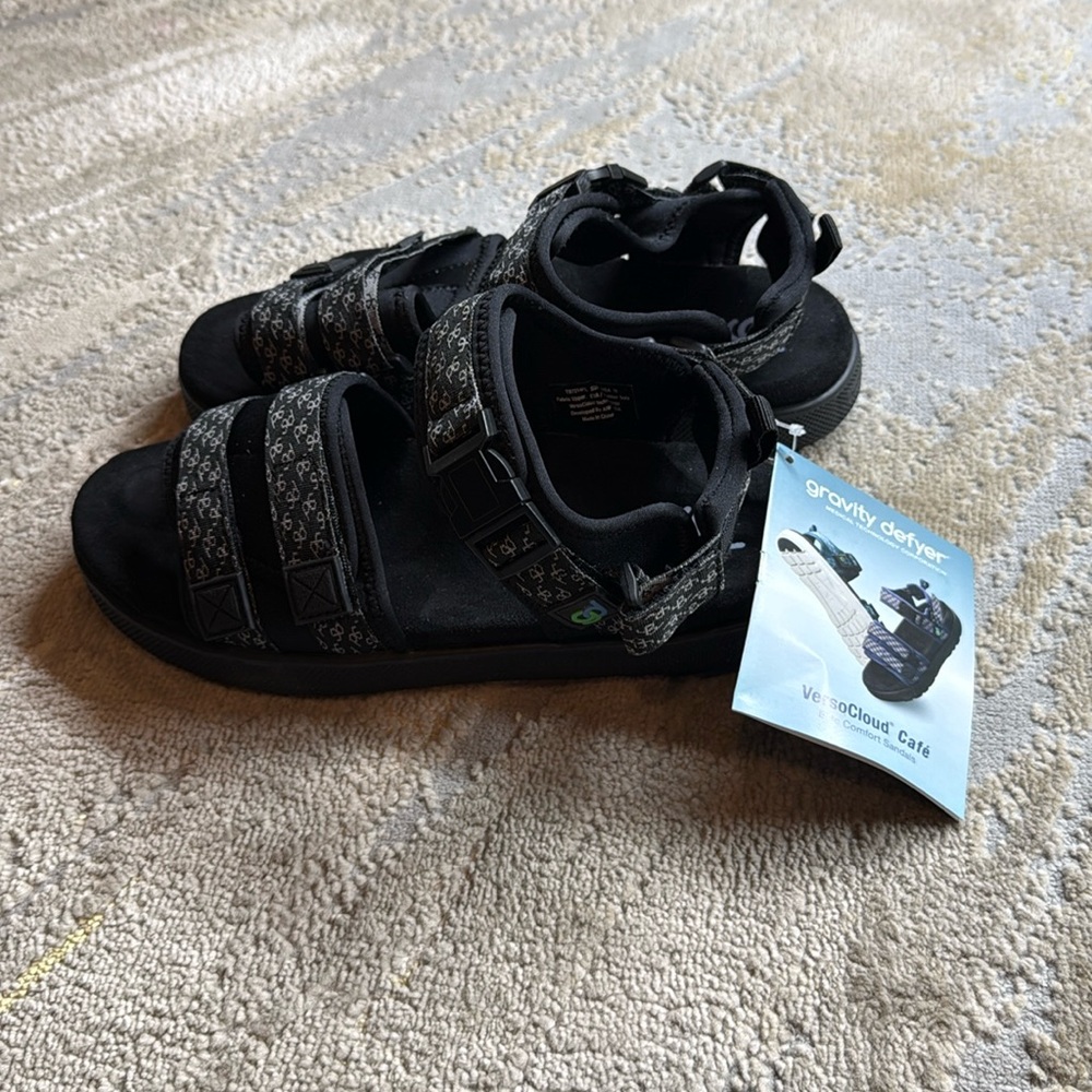 Gravity Defyer Sandals Women size 11 brand new Versocloud Cafe Stress Recovery